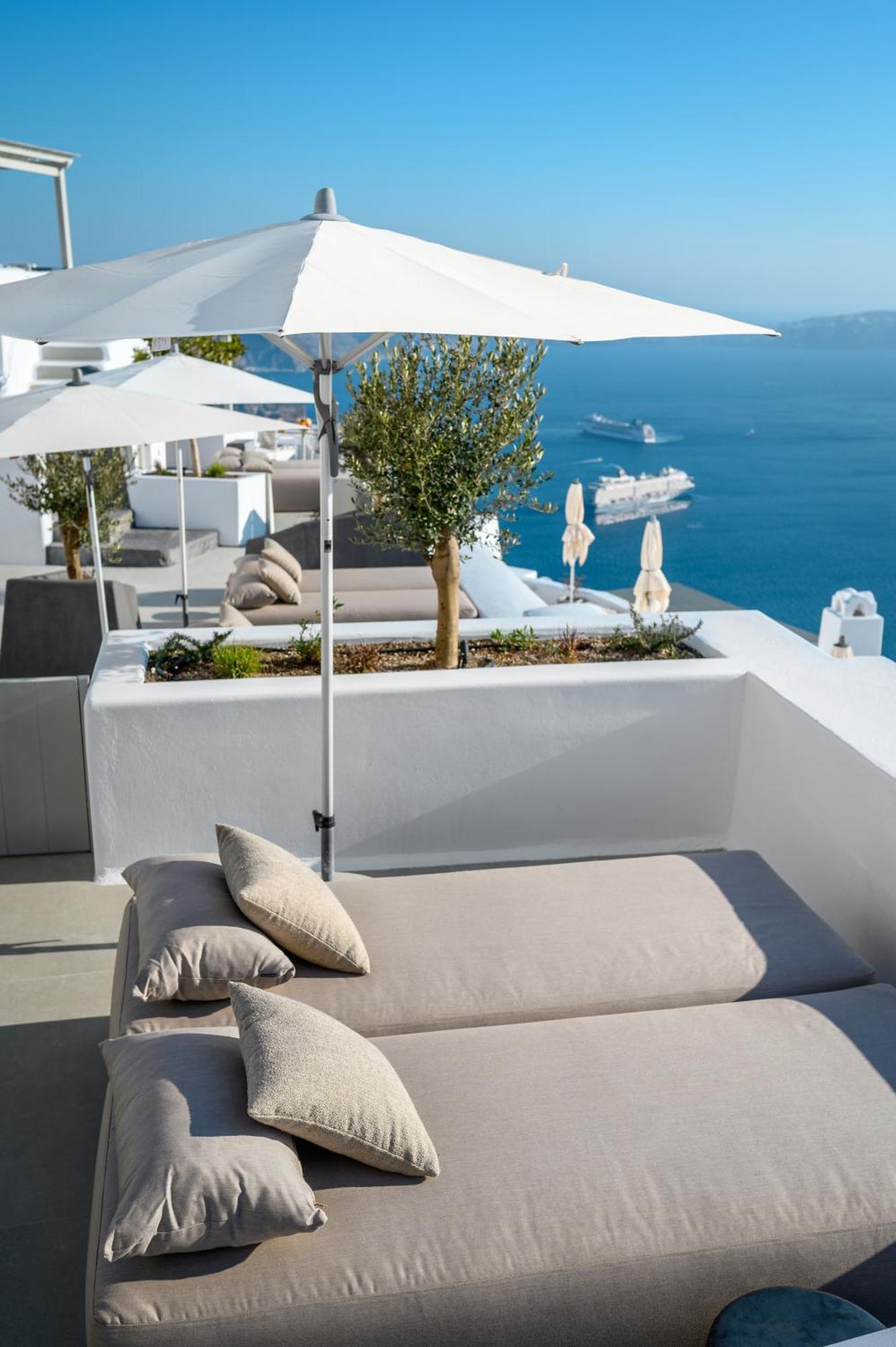 אימרוביגלי Iconic Santorini, A Boutique Cave Hotel By Sandglass חדר תמונה