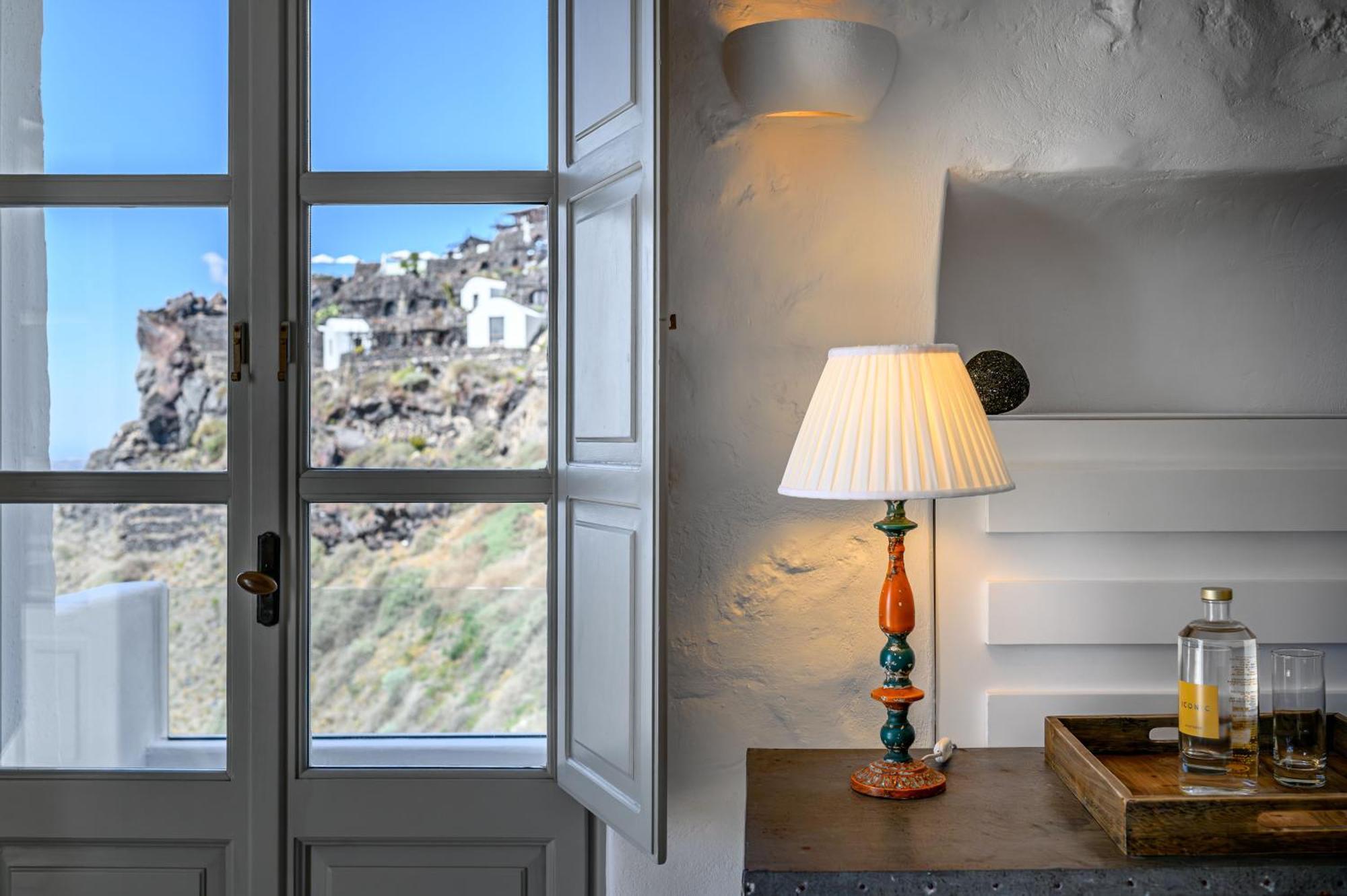 אימרוביגלי Iconic Santorini, A Boutique Cave Hotel By Sandglass חדר תמונה