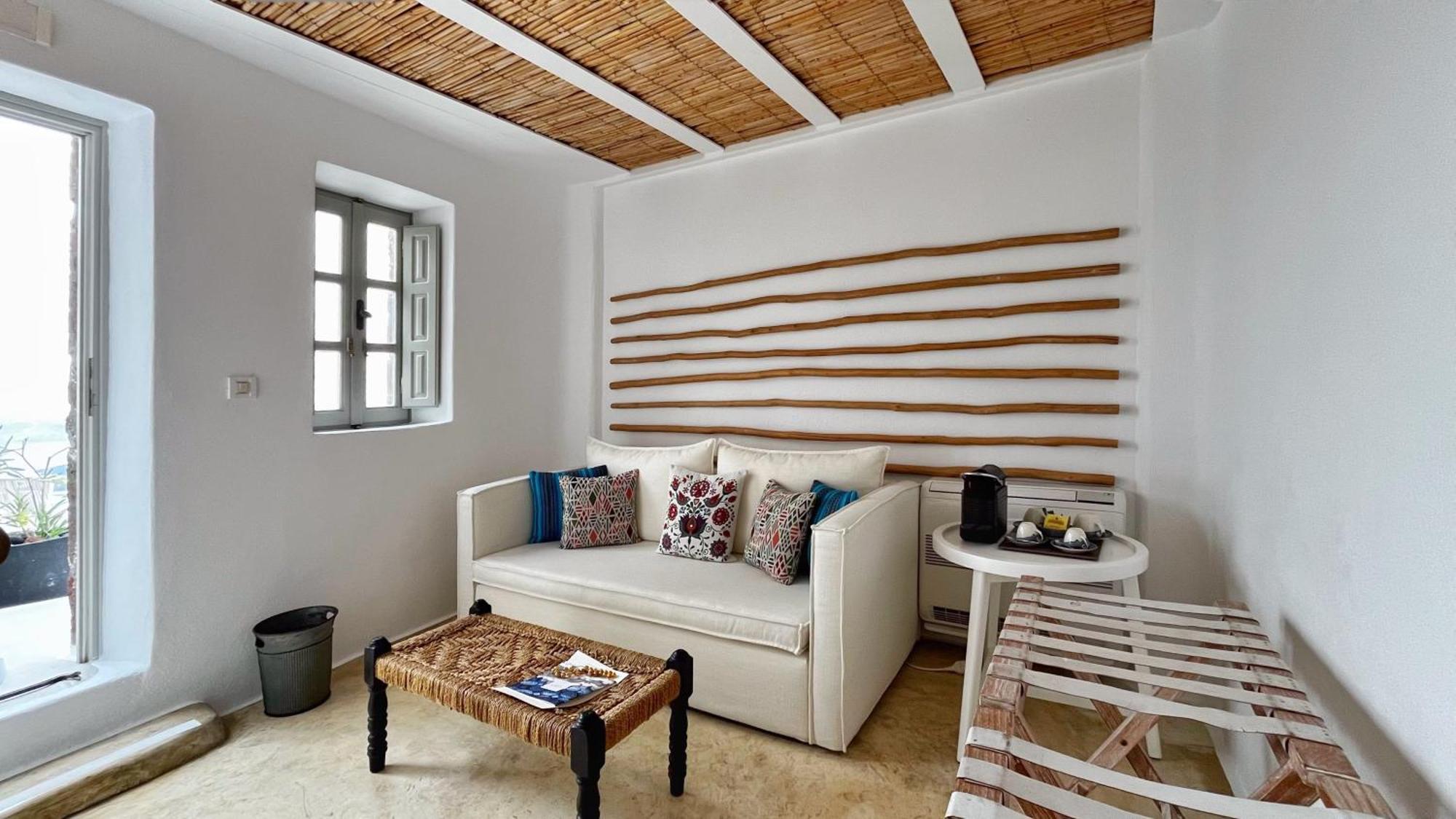אימרוביגלי Iconic Santorini, A Boutique Cave Hotel By Sandglass מראה חיצוני תמונה