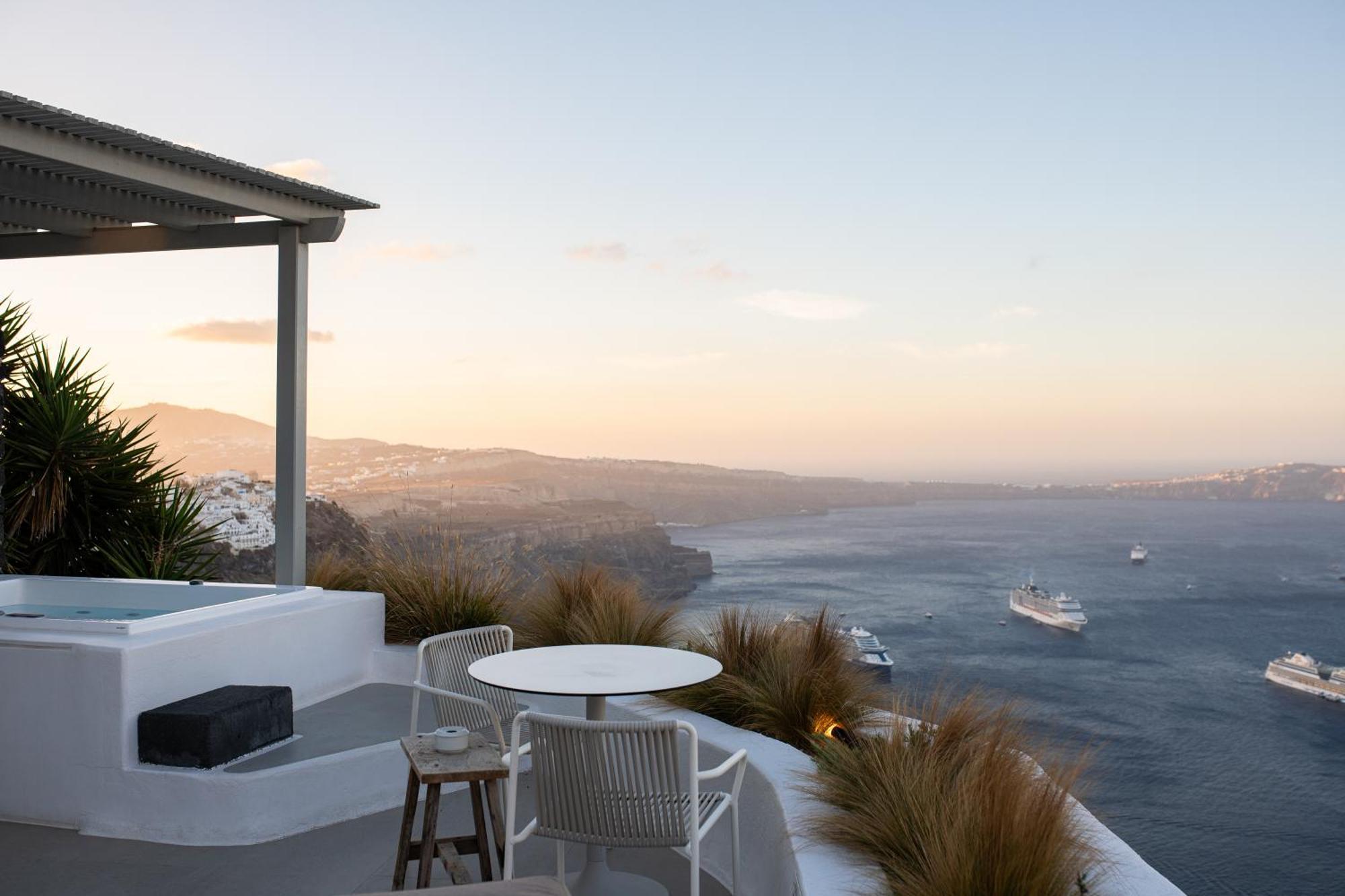 אימרוביגלי Iconic Santorini, A Boutique Cave Hotel By Sandglass מראה חיצוני תמונה