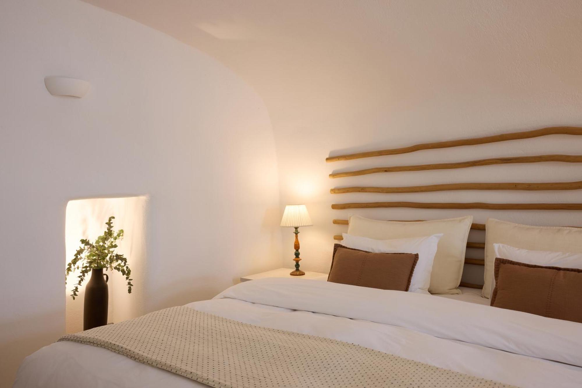 אימרוביגלי Iconic Santorini, A Boutique Cave Hotel By Sandglass מראה חיצוני תמונה